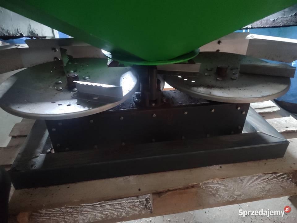 Rozsiewacz Langren 600l