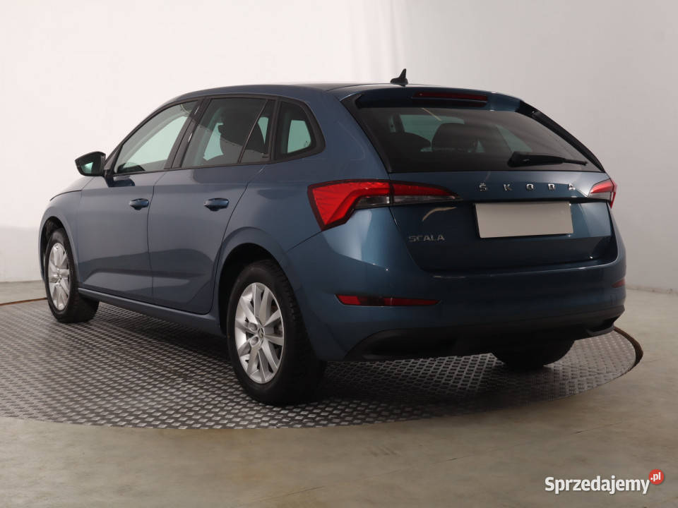 Skoda Scala 10 TSI klimatyzacja