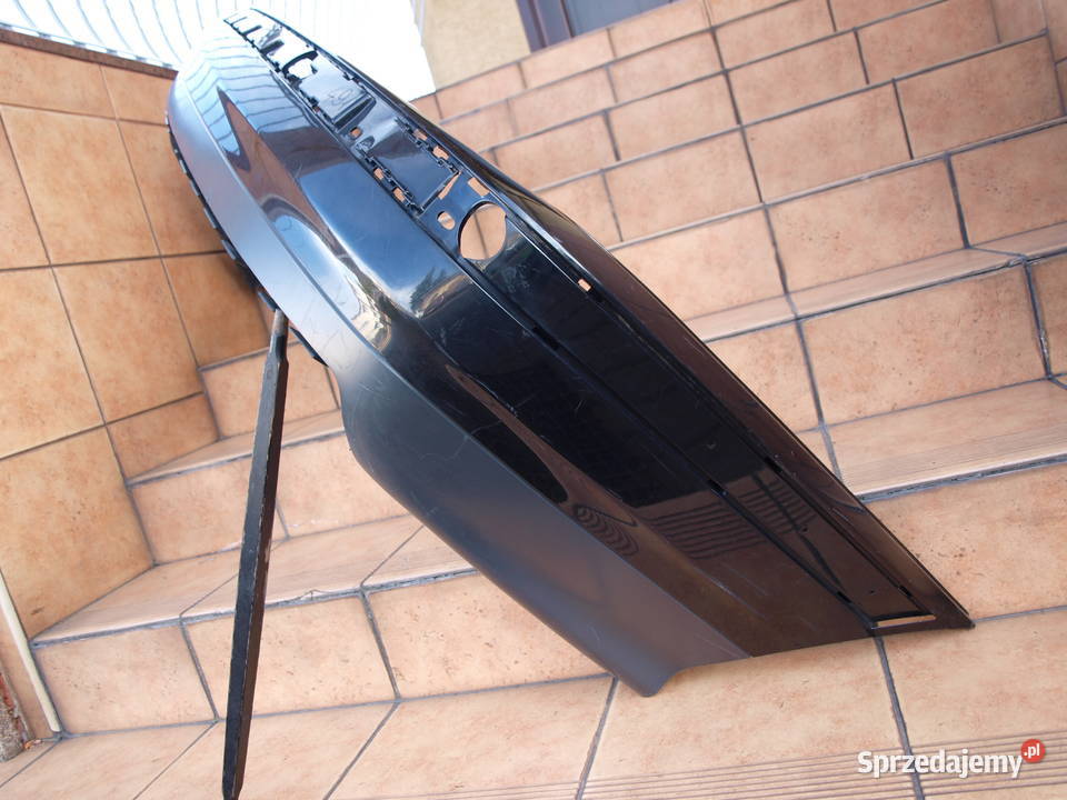 BMW 3 E36 zderzak tył sedan 1990 1998r Kalisz sprzedam