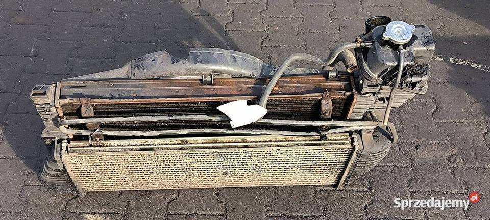 PAS PRZEDNI CHŁODNICE MERCEDES SPRINTER 904 Pozostałe Lipno