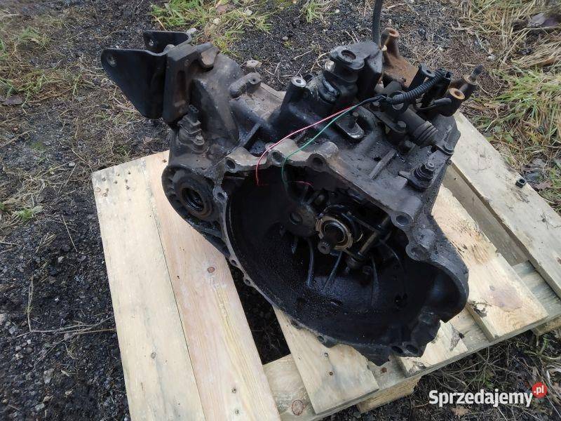 SKRZYNIA BIEGÓW MANUALNA HYUNDAI TRAJET 20 CRDI osobowe Rudziniec sprzedam