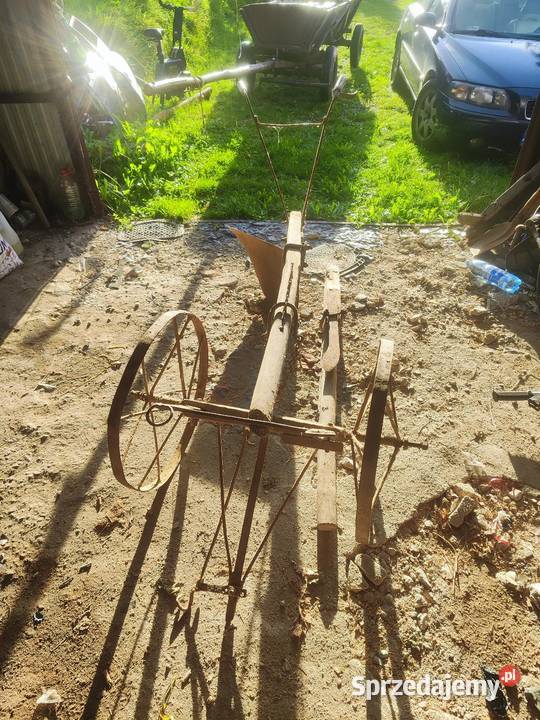 Pług konny nieuszkodzony Łęka