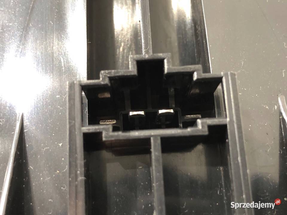 GŁOŚNIKI KOMPLET AUDI Q8 4M8035411 SUV AUDIO