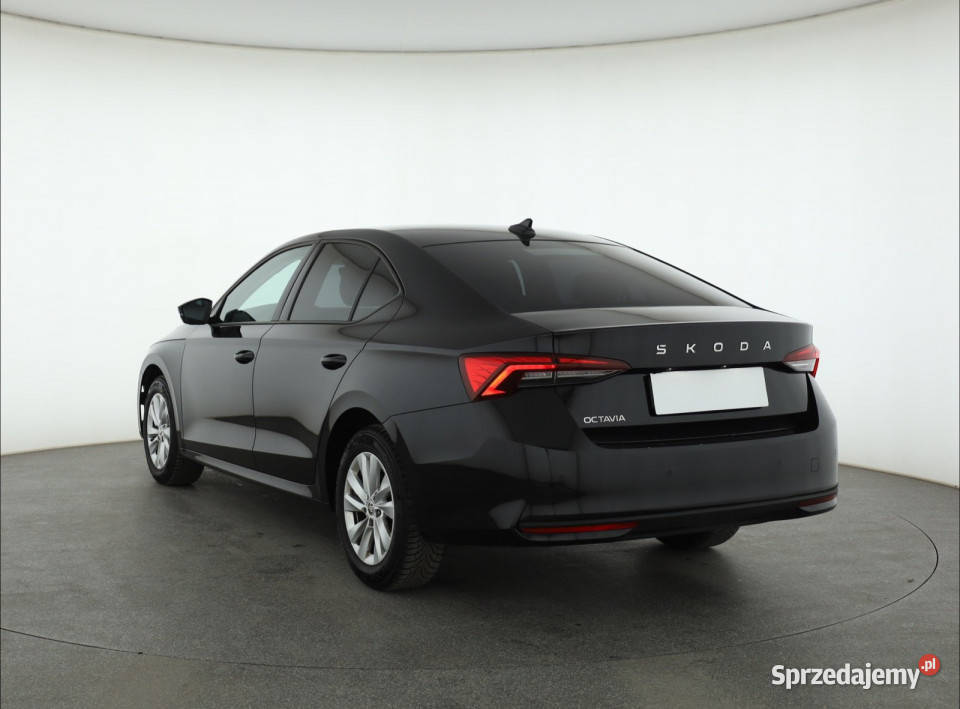 Skoda Octavia 15 TSI czarny Piaseczno