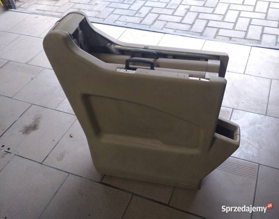 Stolik Mercedes Vito I tapicerki samochodowe Kłodzko