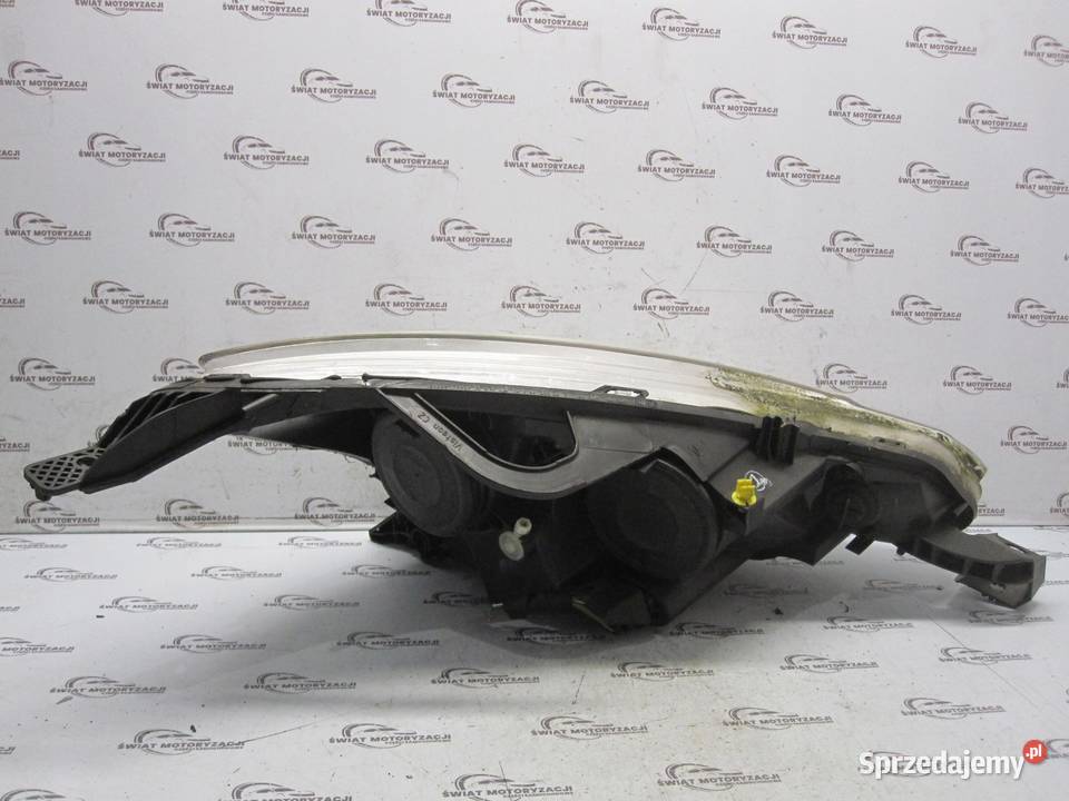 CITROEN C3 II 12r lampa lewa przód 9673814980