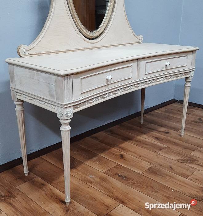 Stara Toaletka Oczyszczona AntykiMarki