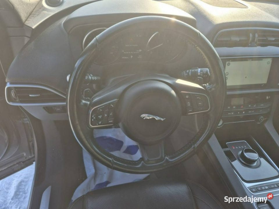 Jaguar FPACE nieuszkodzony Komorniki