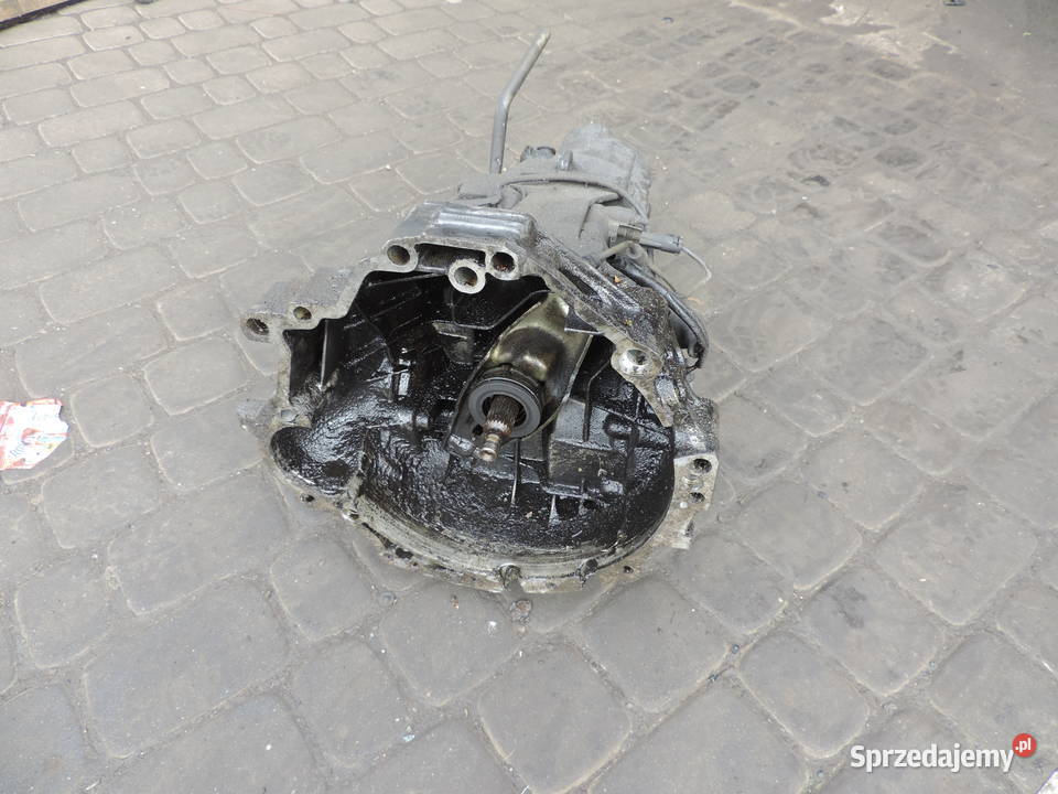 SKRZYNIA BIEGÓW DHW AUDI A4 B5 VW PASSAT B5 AUDI