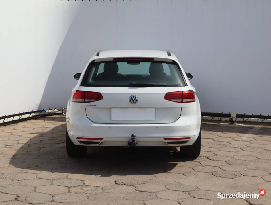 VW Passat 20 TDI Rok produkcji 2018 Łódź