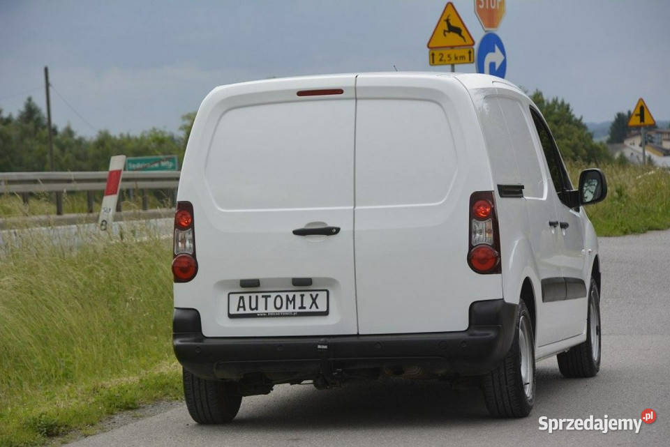 Peugeot Partner 16Benzyna doinwestowany klima komputer pokładowy Sędziszów Małopolski