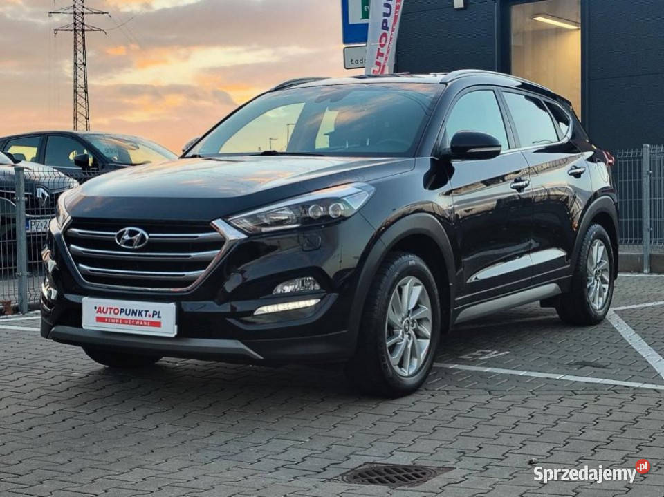 HYUNDAI Tucson 2017r Salon Grzane fotele nieuszkodzony