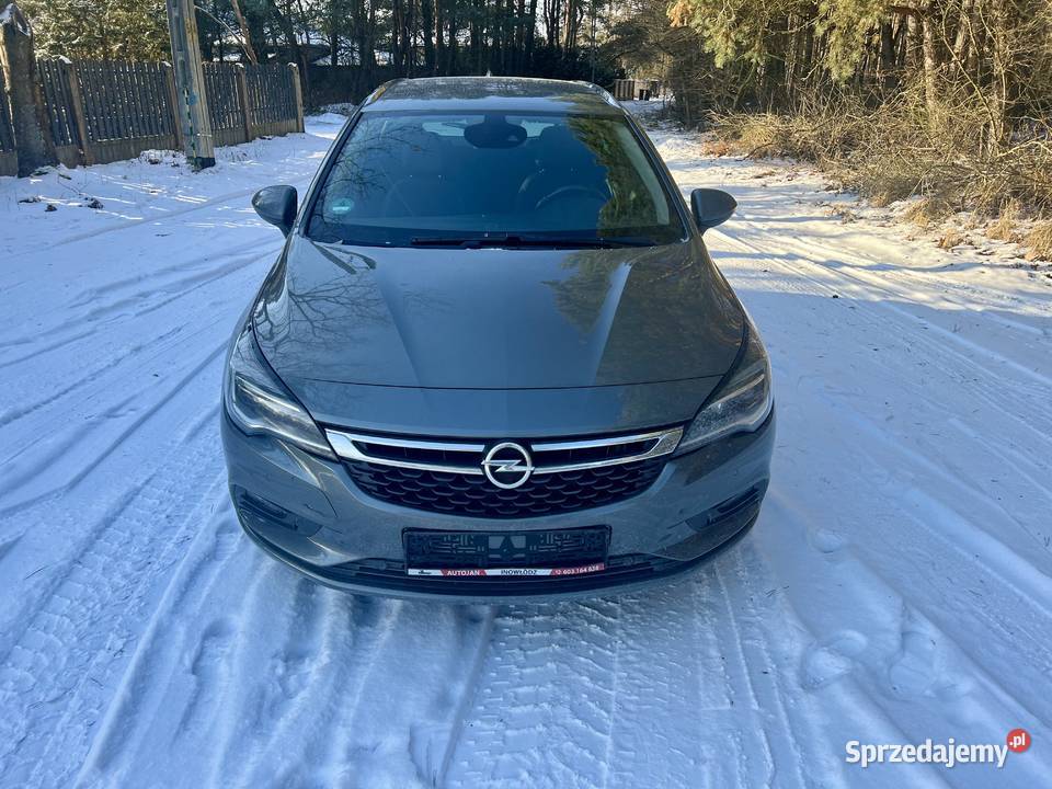 Opel Astra K 14 bogata wersja Turbo Innovation