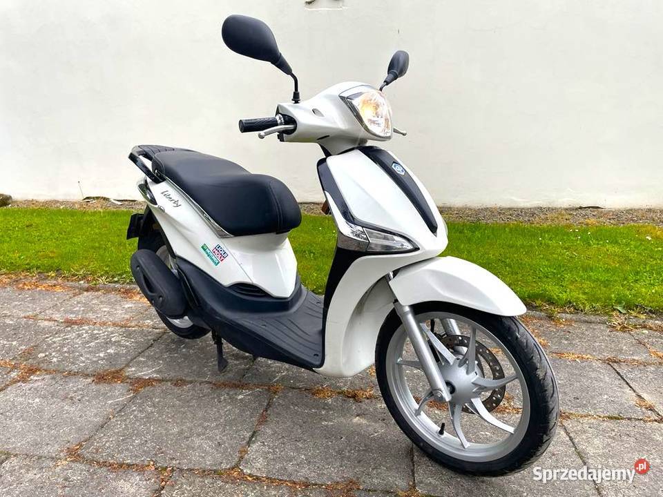 2021 R Piaggio Liberty 50 Skuter 4T DUŻE KOŁA 16 nieuszkodzony Pilzno