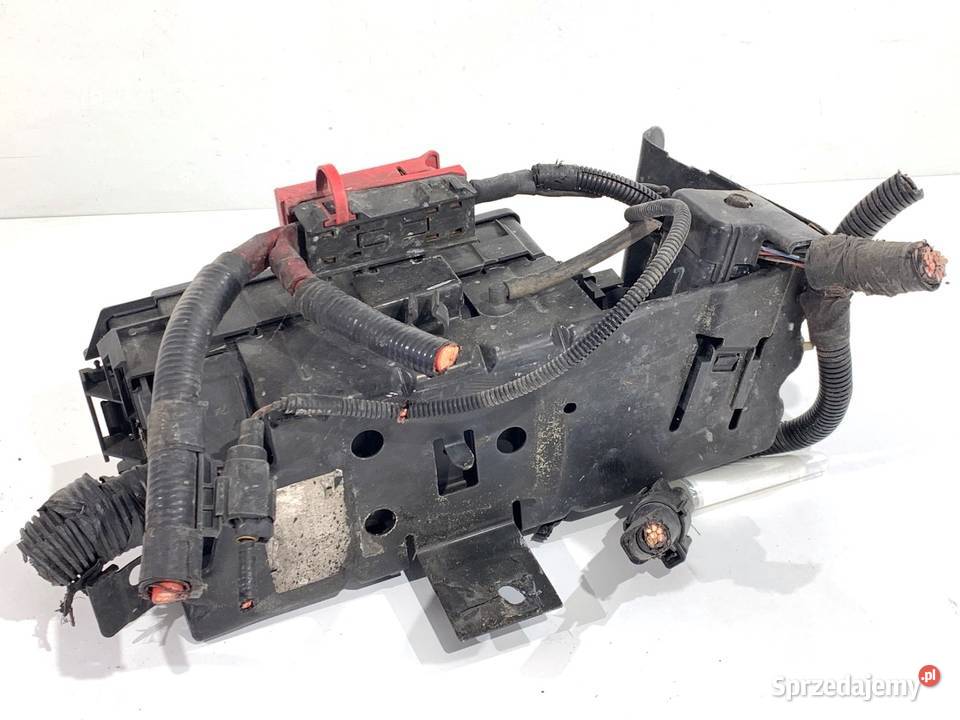 SKRZYNKA BEZPIECZNIKÓW FORD TRANSIT IV