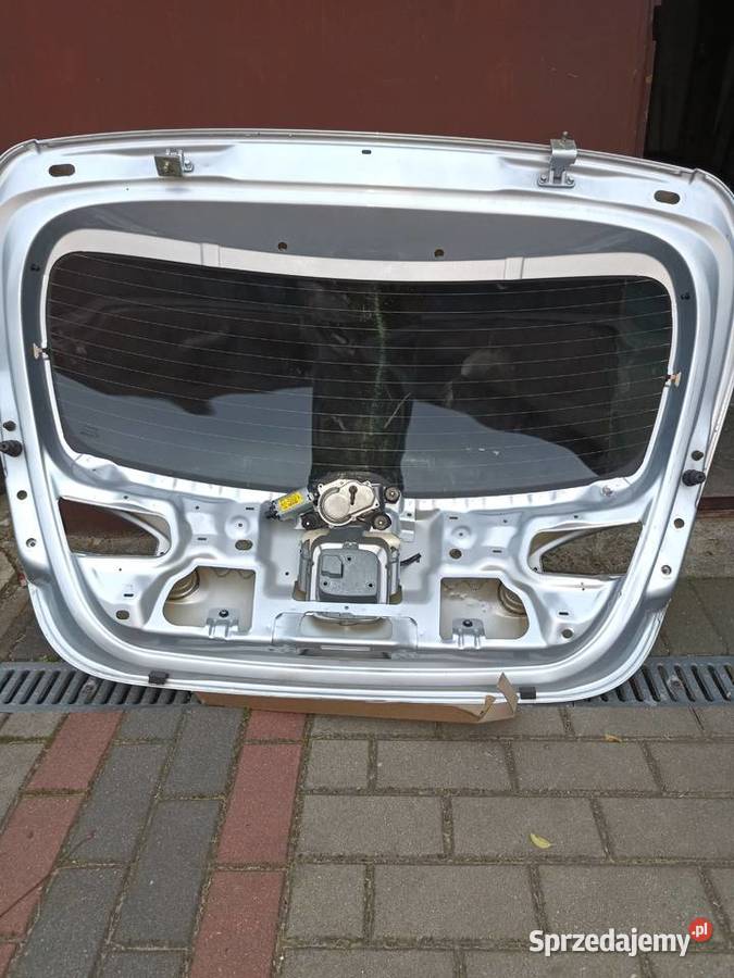 Klapa bagażnika tył Seat Leon 2 lubelskie