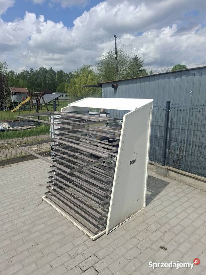 Sprzedam regały Bełchatów