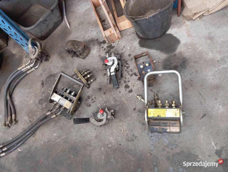 Rozdzielacz hydrauliczny do ładowacz czołowy Grabowo