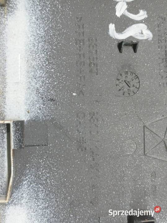 KLAPKA WLEWU PALIWA BIAŁA Jeep Grand Cherokee IV