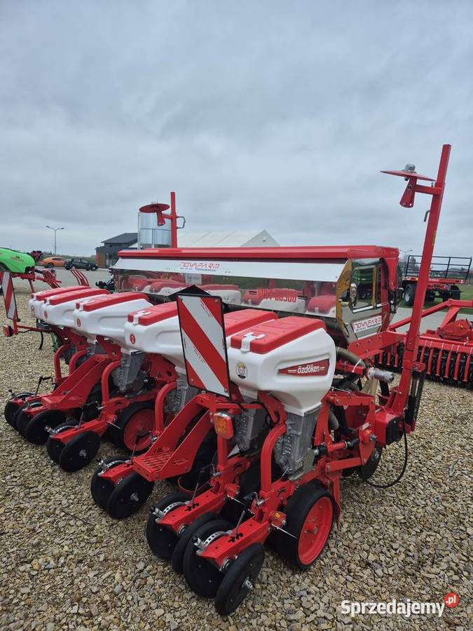 Siewnik do kukurydzy 6 rzędów na ramie mazowieckie Sierpc