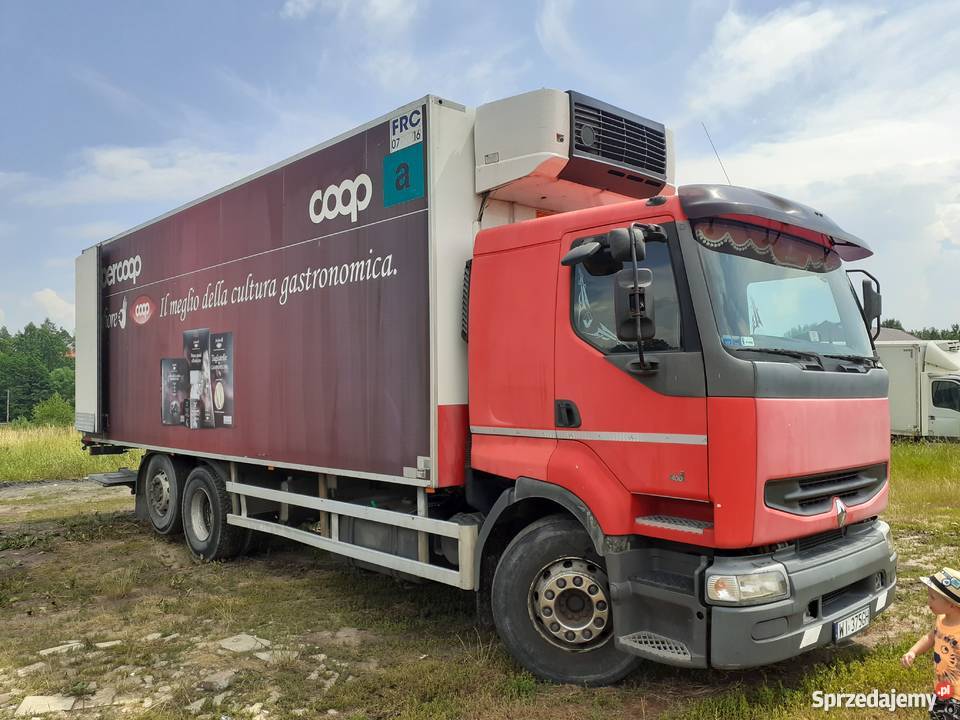 Renault Premium czerwony