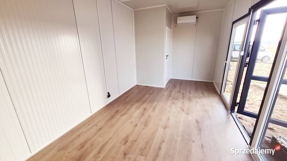 Pawilony handlowe Świebodzin