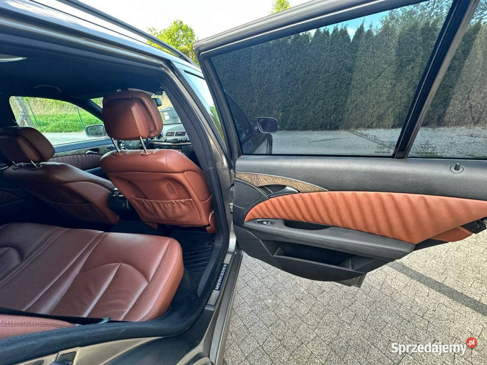 Mercedes E 320 Mercedes w211 320CDI 30 225 lakier metallic