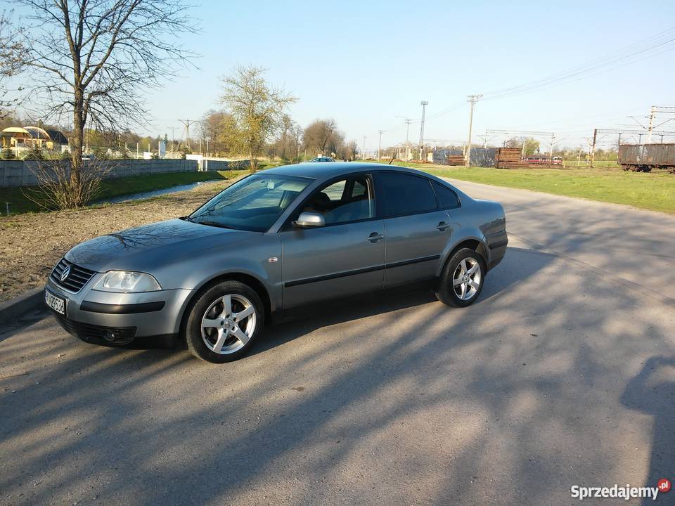 sprzedam vw passat b5 FL sedan 19tdi 130KM Sędziszów