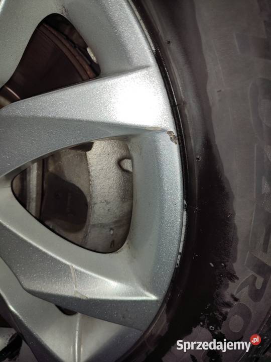 sprzedam felgi aluminiowe i opony zimowe Samochodowe Zamość