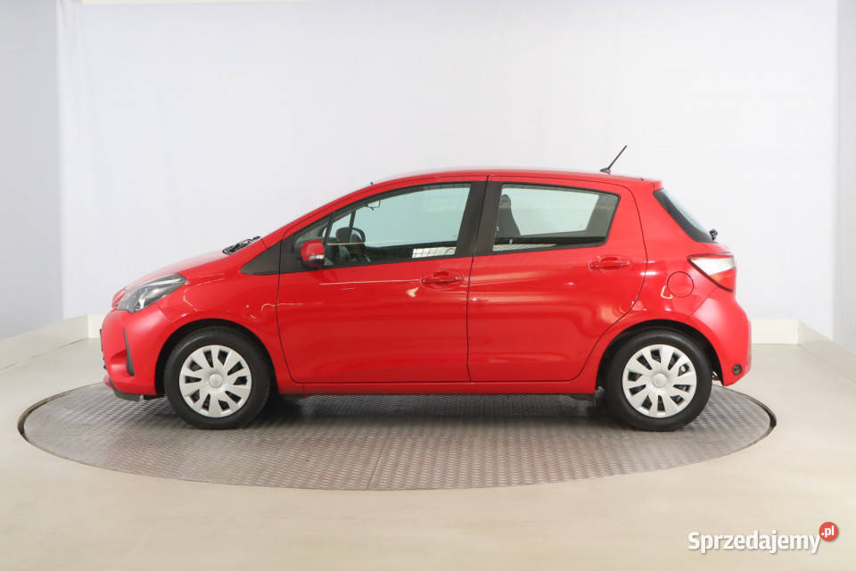 Toyota Yaris 15 Dual VVTi manualna Zabrze