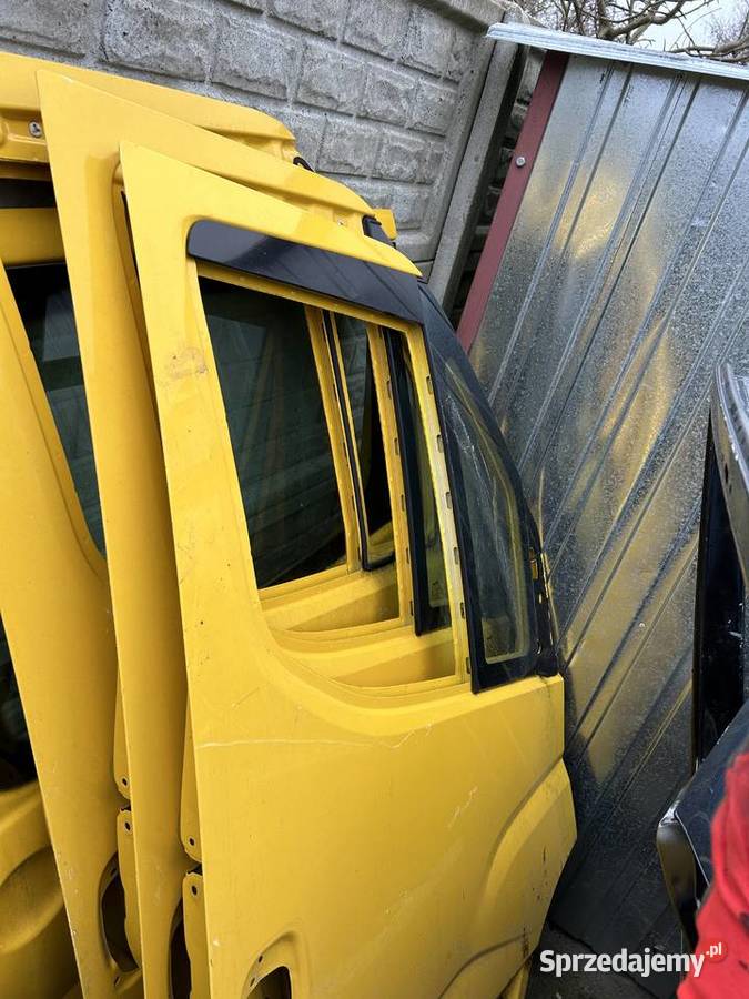 Drzwi prawe Iveco Daily 2014r dostawcze Sulechów sprzedam
