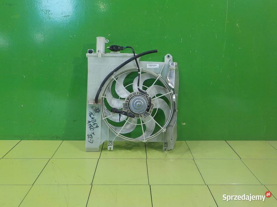 TOYOTA AYGO X 10 VVTI 22r 5D wentylator Suków