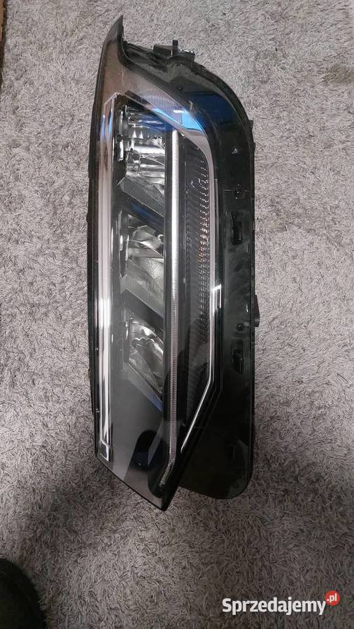 Laampa Tiguan ll lift 5NB941035G osobowe Iwanowice sprzedam