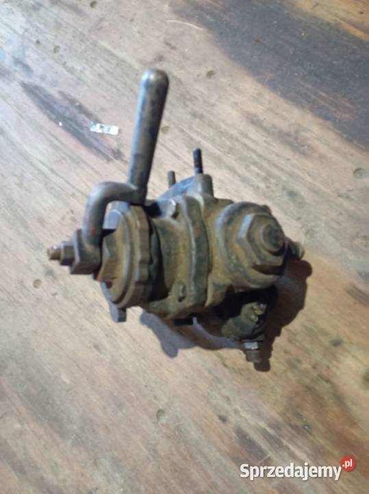 Sprzedam zawór główny maszynisty SM03 409Da SM30 Koło