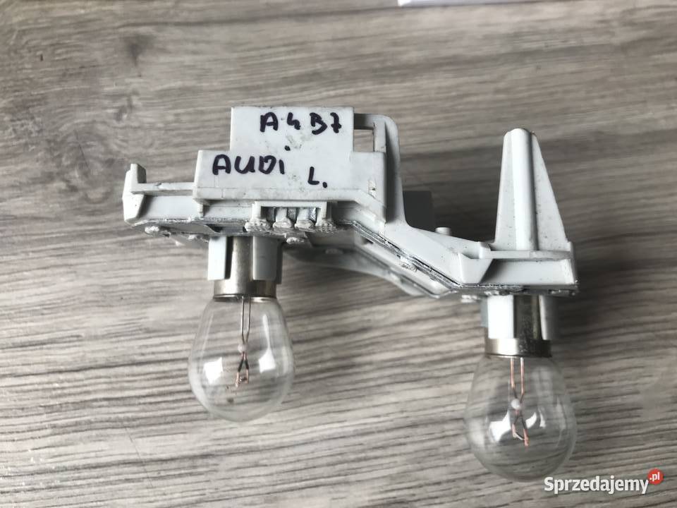 WKŁAD LAMPY TYL AUDI A4 B7 484561L KOMBI NA Gidle sprzedam
