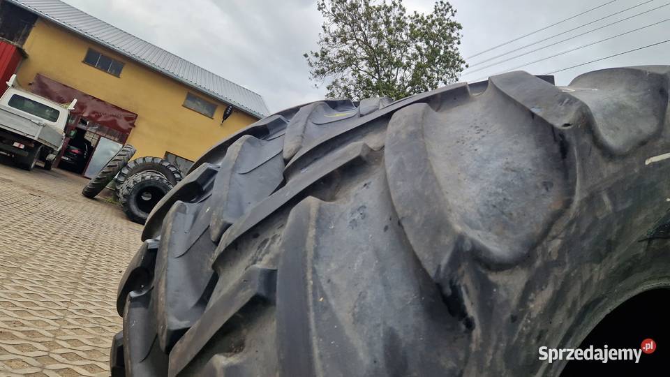 60070r28 60065r28 Trelleborg Mitas 60 bieżnik