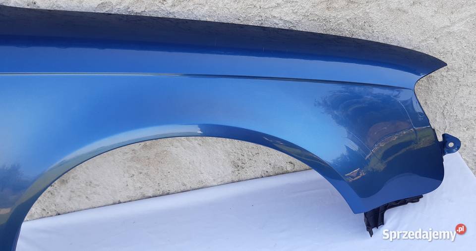 BŁOTNIK PRAWY PRZÓD AUDI A4 B7