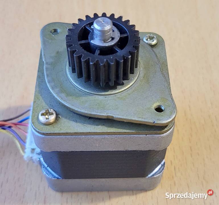 Silnik Krokowy Japan Servo KH42JM2B158 NEMA 17 Włodawa sprzedam