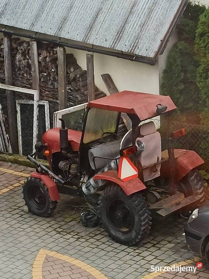 Traktor SAM