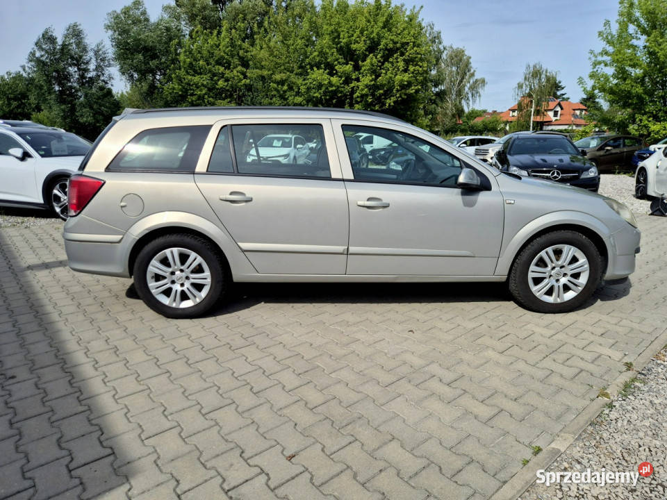 Opel Astra Benzyna H 20042014 313000km Konstancin-Jeziorna