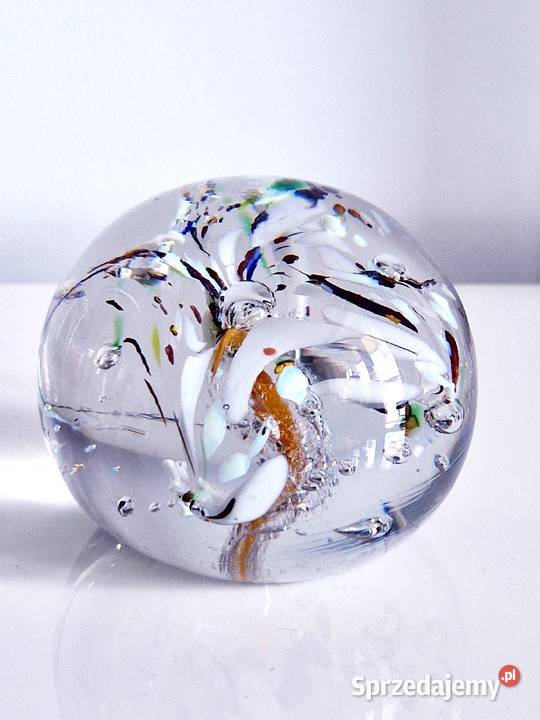 Duża kryształowa kula z kolorami śląskie Dąbrowa Górnicza