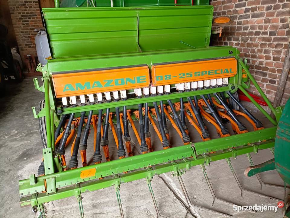 Siewnik Amazone D8 Special 25m znaczniki ścieżki nieuszkodzony sprzedam