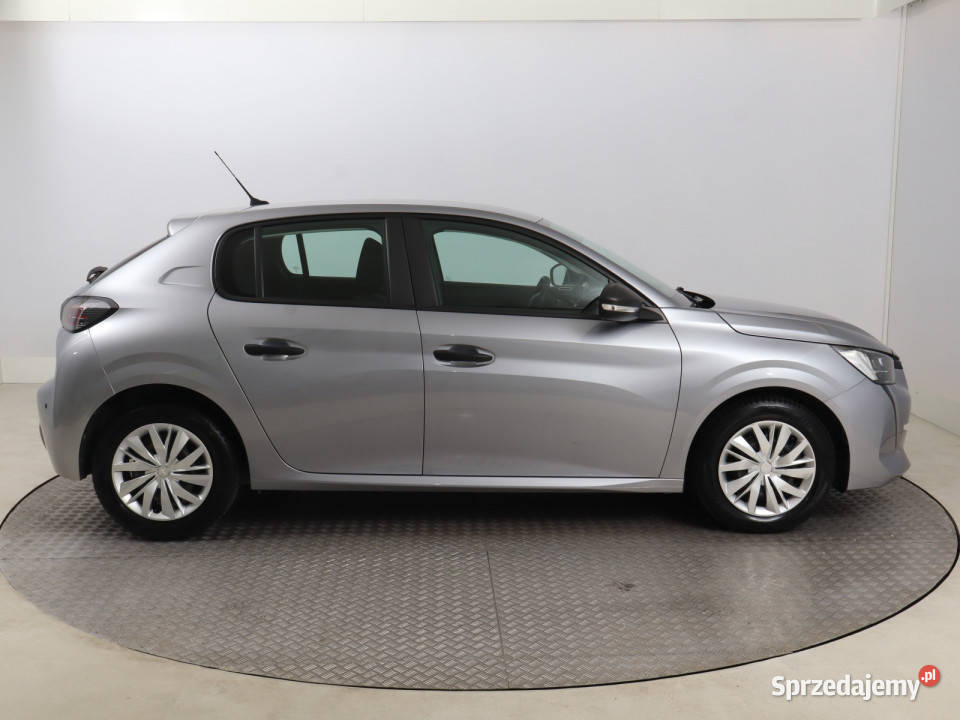 Peugeot 208 12 PureTech benzyna Bielany Wrocławskie