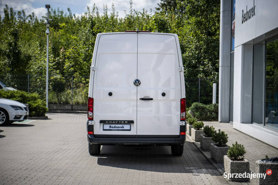Volkswagen Crafter FL Furgon L5 z wysokim dachem Samochody dostawcze