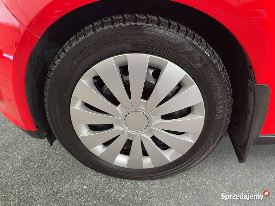 Ford Focus Tourer 16d 95 M6 20122013 r salon Ford