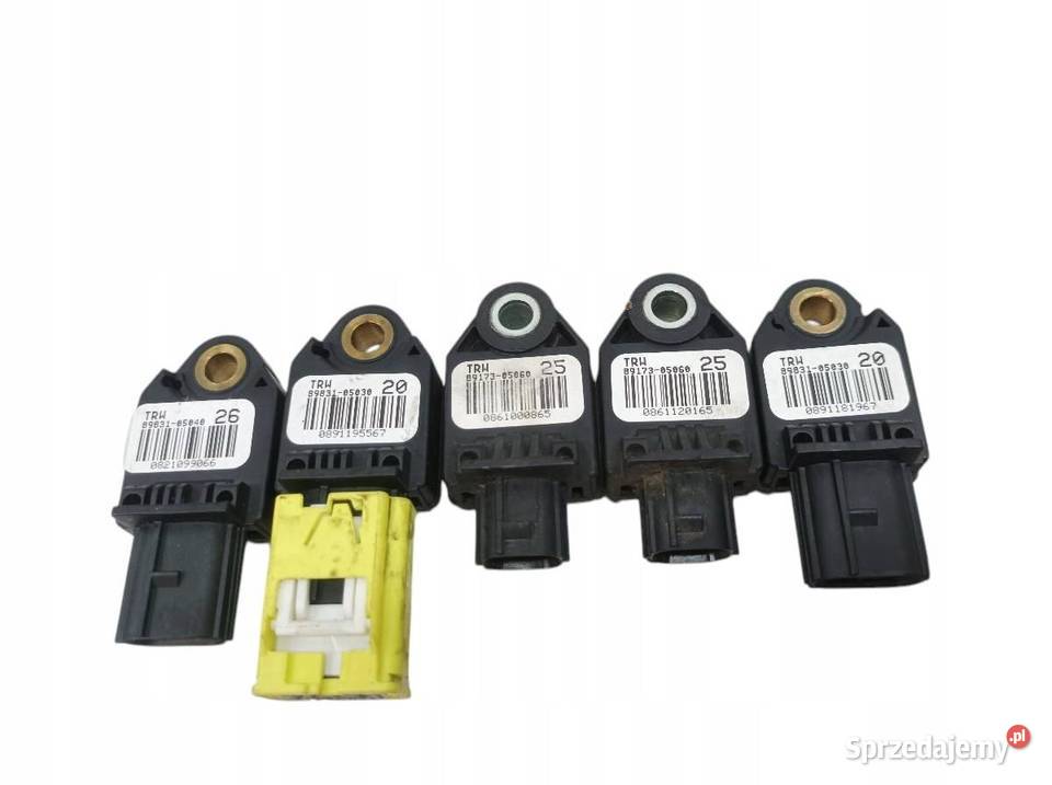 CZUJNIK SENSOR 8983105030 8983105040 Toyota Czujniki sprzedam