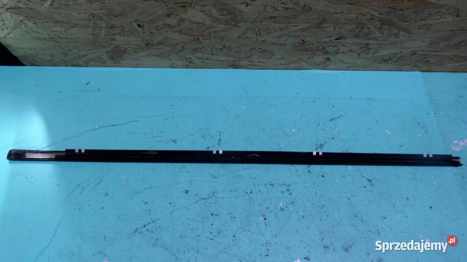 NISSAN TERRANO II LIFT 03r listwa zgarniająca sprzedam