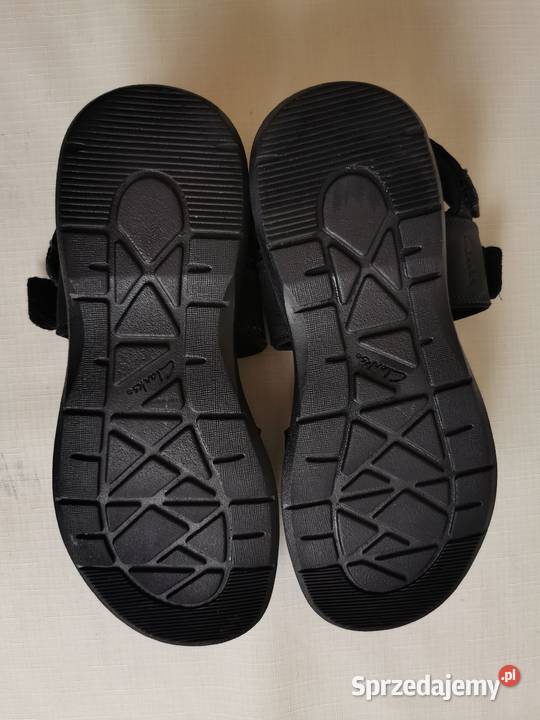 Sandały Clarks r4327St Sandały i klapki