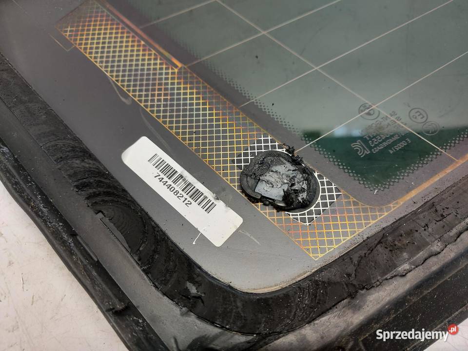 BMW G05 X5 30d 2019r SZYBA KAROSERYJNA PRAWY TYŁ