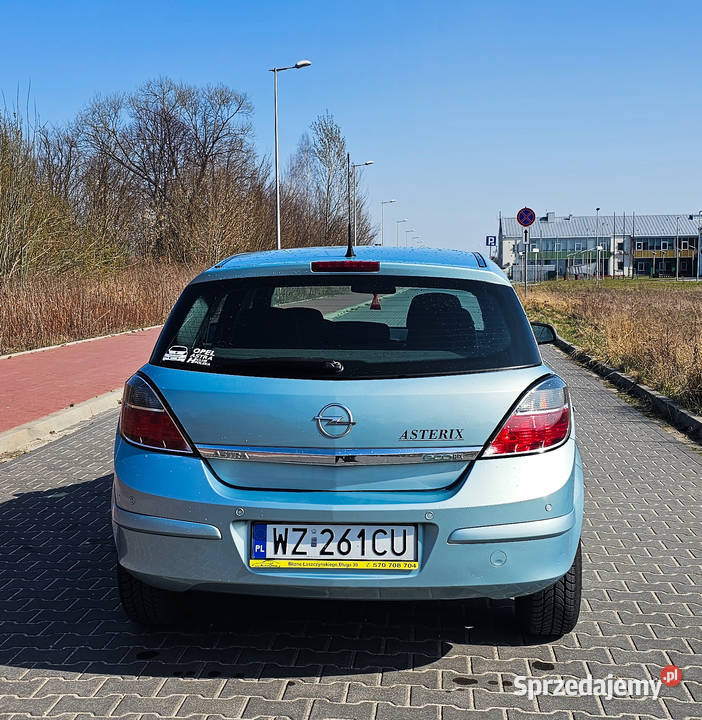 Opel Astra OPEL ASTRA H 14 90 66KW Błękitna Zielonki-Parcela